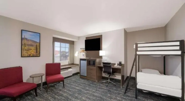 Четырёхместный люкс Best Western Bellemont Shadow Mountain Inn