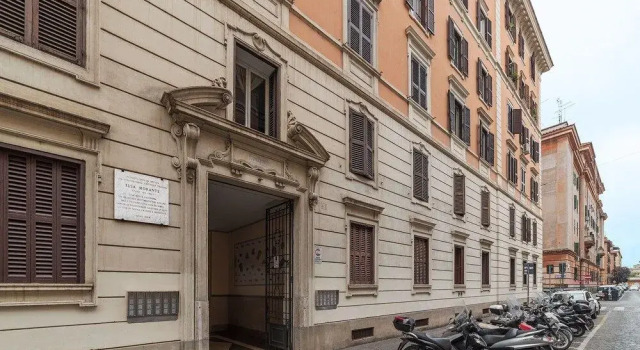 Piramide & Testaccio Design Flat