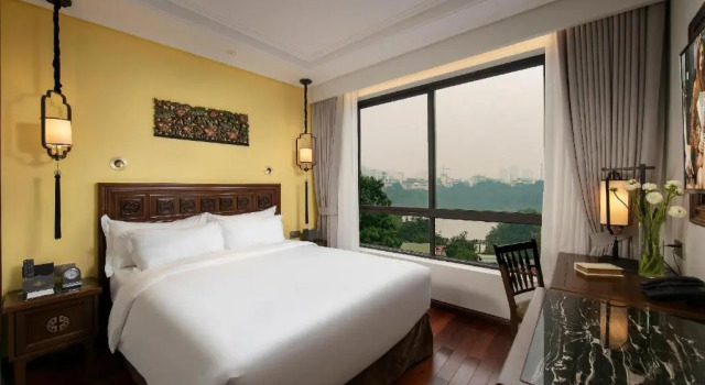 Номер Premium Lucien Hanoi Lakeside Hotel & Rooftop