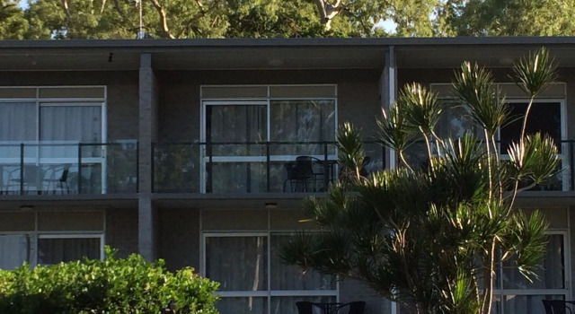 Arcadia Village Motel