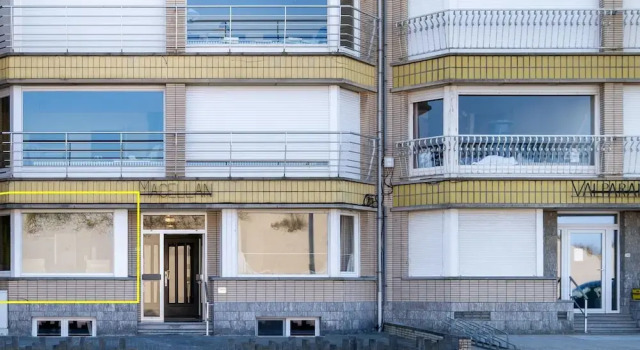 Apartment Near Dunes With Sea View, Rezerwuj Apartament Hotele w Bruksela z parkingiem, Parking