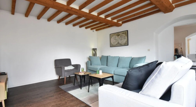 Beautiful Gite With Garden at 700 Metres From the Beach, 10 Minutes From Bayeux, Забронировать Отель Байе 