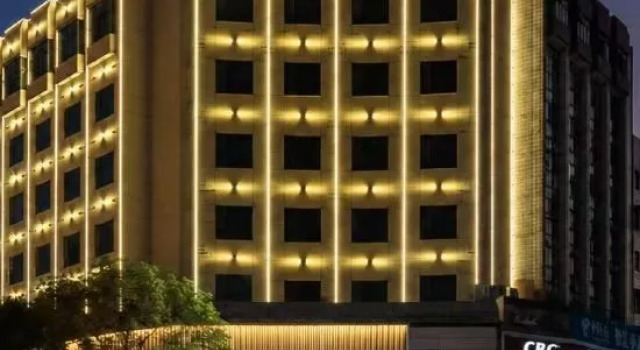Huayi Collection Hotel (Fuzhou No.1 High School Wenchangli), Book Hotel Linchuan China