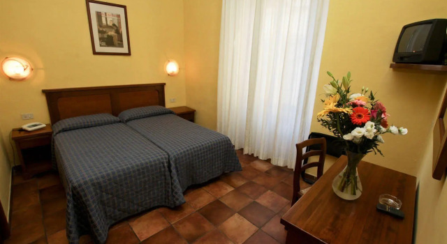 Hotel Nizza, Забронировать Отель Отели Флоренции с завтраком, рядом с Баптистерий сан Джовани, Завтраки