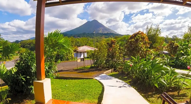 Номер Standard с видом на горы Arenal Paraiso Resort Spa & Thermo Mineral Hot Springs