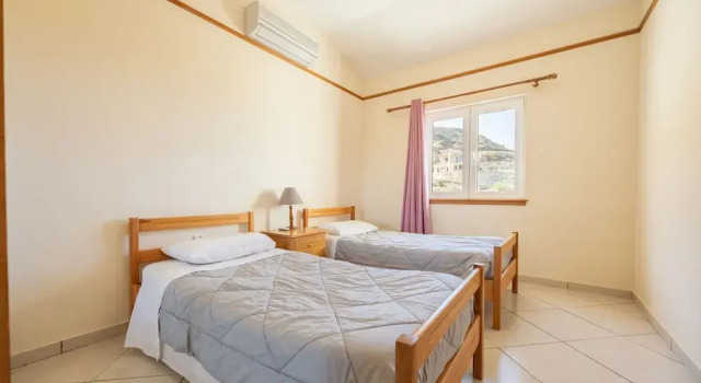 Pomos Harbour View Villa