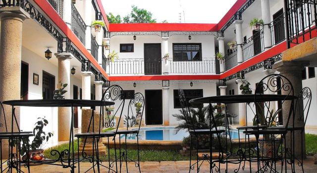 La Aurora Hotel Colonial