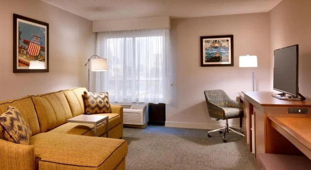 Люкс Hampton Inn Salt Lake City Downtown