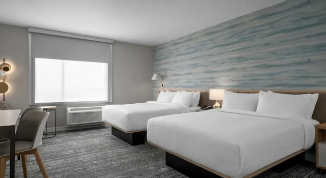 Towneplace Suites by Marriott Kernersville, Забронировать Отель Отели Кернерсвилл с парковкой, Парковка