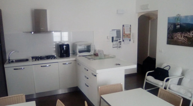 Triple Room in Ragusa, Book Guesthouse Hotels in Sicily with Parking, Parking