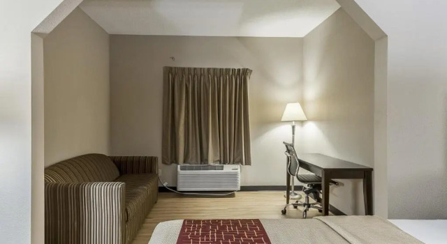 Четырёхместный номер Deluxe Clarion Pointe Hinesville near Fort Stewart