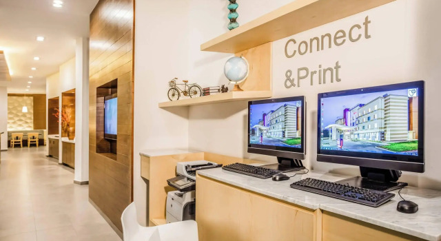 Fairfield Inn & Suites Queretaro Juriquilla, Забронировать Отель Хурикилья Керетаро, рядом с Uptown Center Queretaro