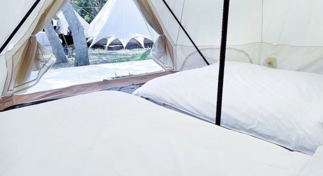 Zelt Touching Camping