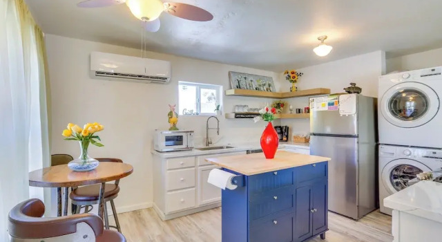 Апартаменты 1 Mi to Bizz Johnson Trail! Walkable Apt w/ Perks