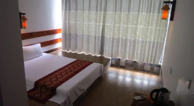 Номер Standard Yellow Cloth Reflection Inn