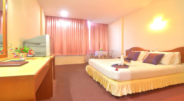 Номер Superior Chumphon Gardens Hotel