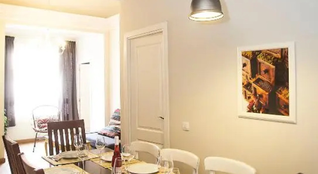 Mai & Maud Paralel Apartment, Забронировать Апартаменты/квартира Эшампле Барселона, рядом с Climbat Foixarda
