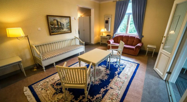 Семейный люкс Karolineburg Manor House Hotel
