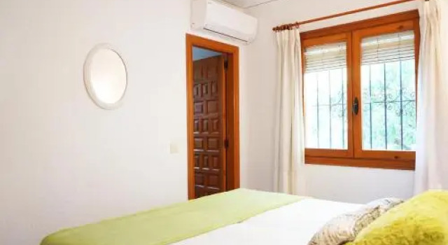 Villa Hamor - Plusholidays, Забронировать Вилла Морайра Коста-Бланка