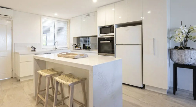 Апартаменты Bay Royal Apartments