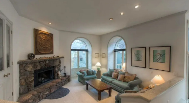 Номер Standard A Village Suite 348 3 Bedroom Condo By Accommodations in Telluride