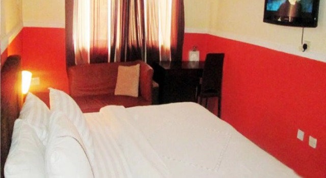 Ashosh Hotel