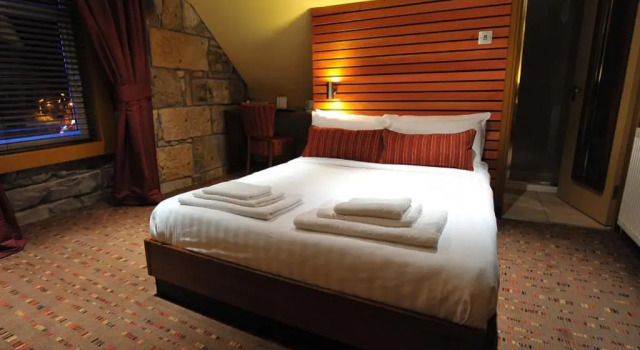 Двухместный номер Standard The Commercial Hotel
