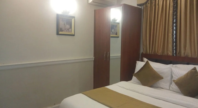 Номер Standard Vanessa Paris Hotel
