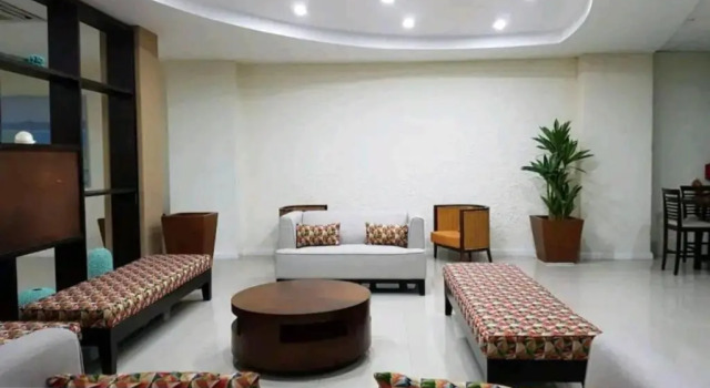 Ornella Villa - 2-Br Apartment - Pool - Parking, Réserver Appartement Appartements à Portmore, Appartement