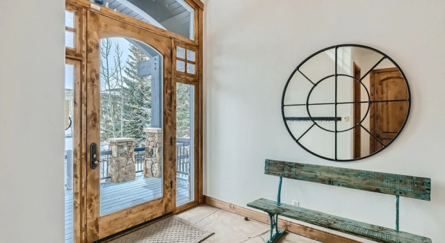 Коттедж New Listing! Apres & Fairway Retreat 5 Bedroom Home by RedAwning