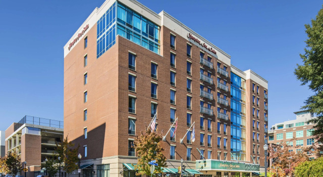 Hampton Inn & Suites Little Rock-Downtown