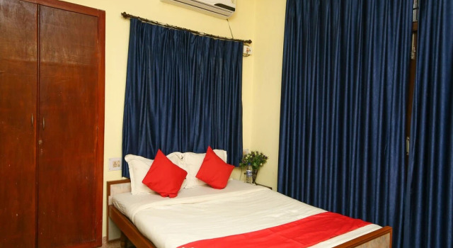 OYO 13629 Maruti Grand 1, Prenota Hotel Calcutta 