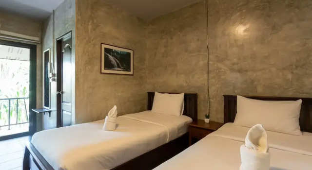 Двухместный номер Standard с балконом Baan Suan Ramita Resort