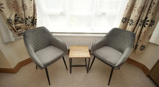 Town Centre Apartment Sleeps 9, Varaa Huoneisto Asunnot kohteessa Merseyside, Huoneisto