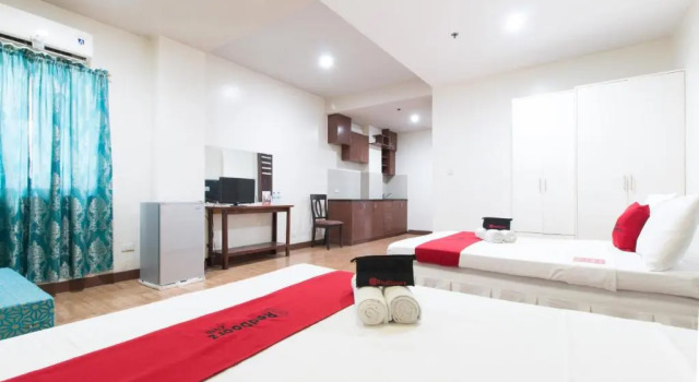 Семейный номер Standard RedDoorz @ San Jose Tagbak Jaro Iloilo