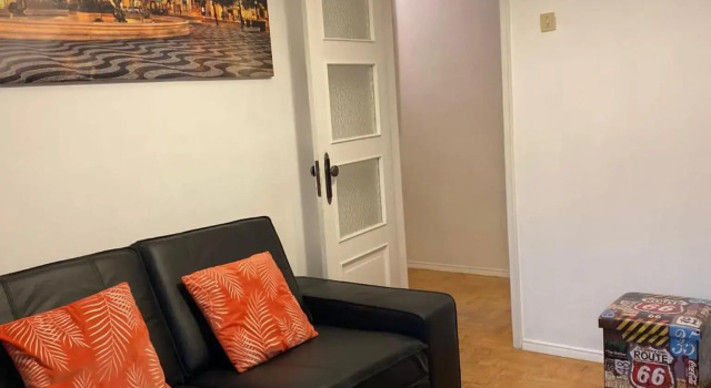 Stylish apartment in the heart of Lisbon, Забронировать Апартаменты/квартира Апартаменты Лиссабона, рядом с Арена для боя быков Кампу-Пекену, Апартаменты/квартира