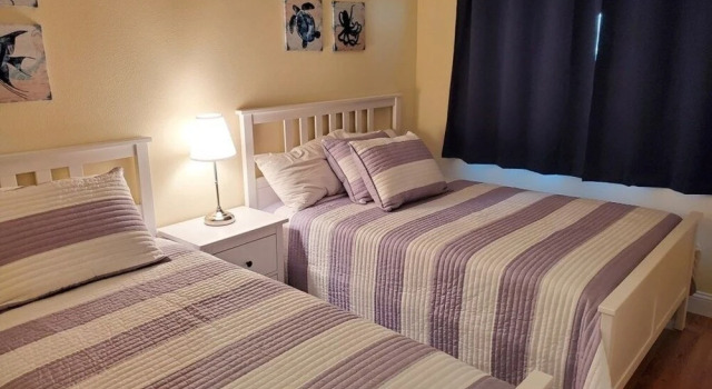 Summerhouse 106 2 Bedroom Condo, Rezerwuj Apartament Hotele w Saint Augustine Area z parkingiem, Parking