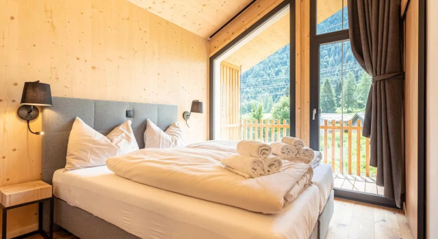 Luxury Villa With Sauna, on the Piste, Prenota Villa Hotel a Tirolo con parcheggio, Parcheggio