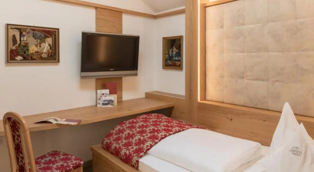 Номер Standard Posthotel Lamm