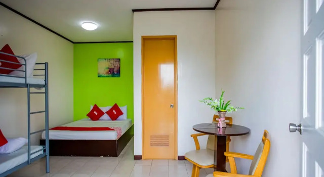Laurien's Budget Hotel by Oyo Rooms, Rezervovat Hotel Hotely v Tagaytay s parkováním, Parkování