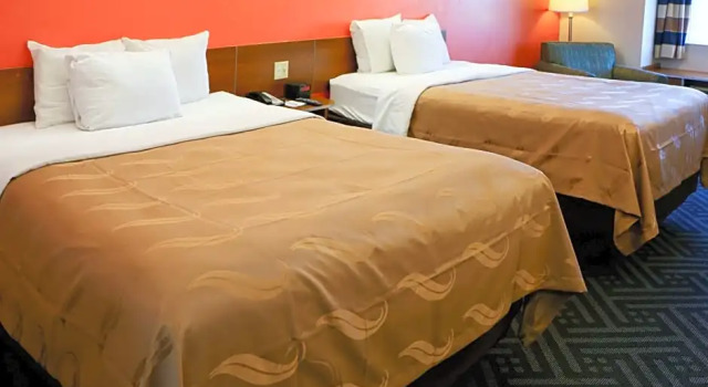 Шестиместный люкс Quality Inn & Suites Watertown Fort Drum