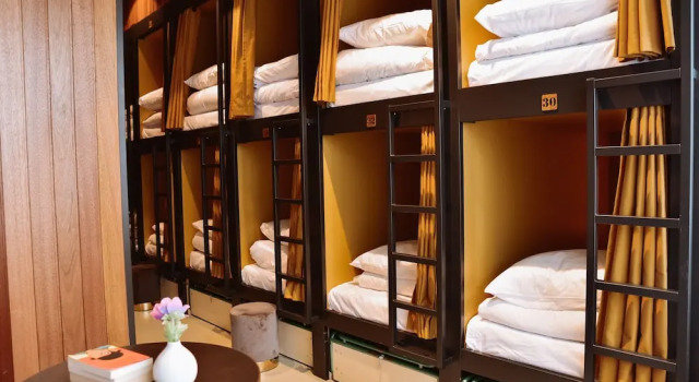 Durty Nelly's - Hostel