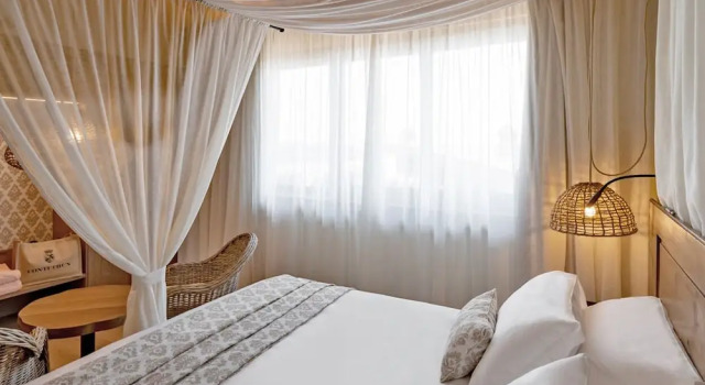 Номер Comfort с видом на внутренний двор Conti Thun Wine Resort