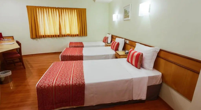 Трёхместный номер Standard Scorial Rio Hotel