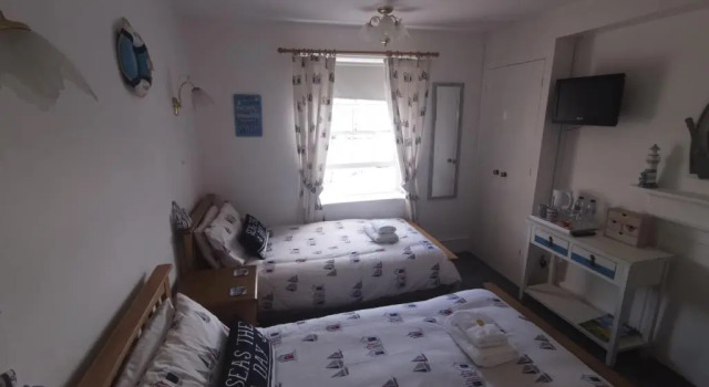 Двухместный номер Standard с красивым видом из окна Seacrest Guest House