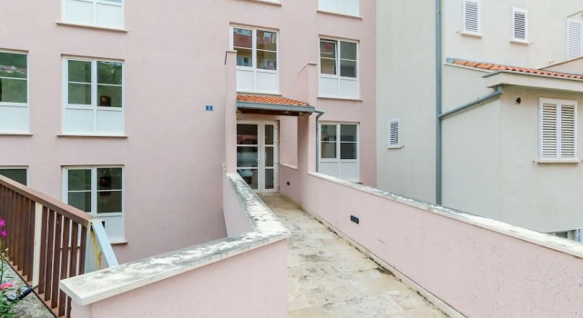 Apartment Sofia, Забронировать Апартаменты/квартира Отели Региона Дубровника с парковкой, Парковка