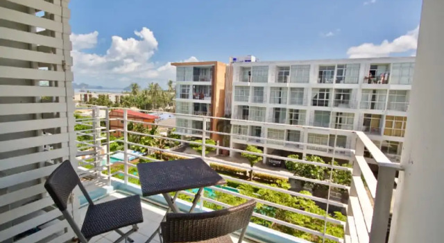 Двухместный номер Economy c 1 комнатой с балконом At Sea Condo