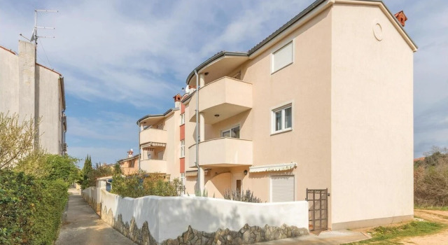 Beautiful Apartment in Vodnjan With 2 Bedrooms