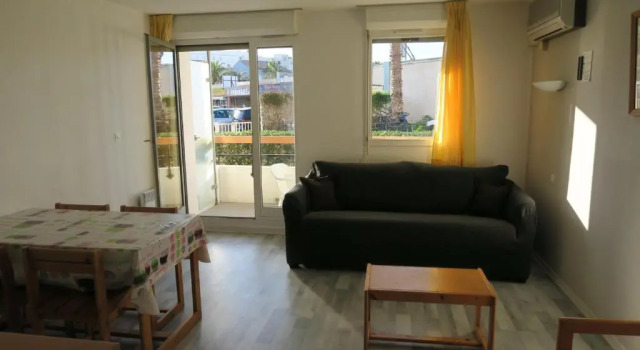 Solydays Cigales de mer, studios centre-ville à deux pas des plages, Buchen Sie Ferienwohnung Le Grau-du-Roi Camargue