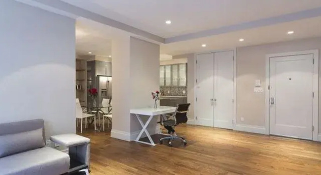 5th Ave Suites